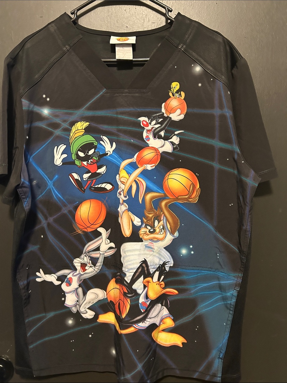Men’s Black Graphic Basketball Tee with Looney Tunes Characters